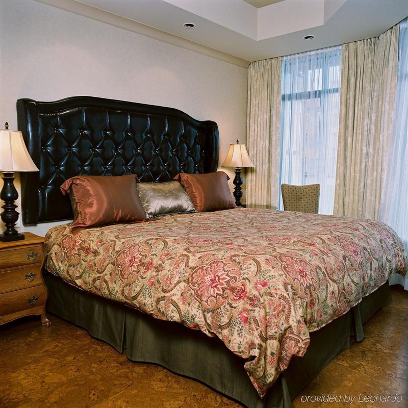 The Royal Kelowna - Bellstar Hotels & Resorts Room photo